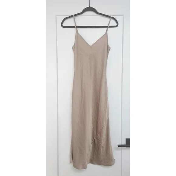 WILFRED Only Slip Midi Dress Marmont Champagne Satin XXS Aritzia NWT - Picture 2 of 6